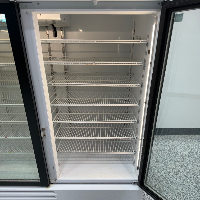 Fisherbrand Isotemp Triple Door Laboratory Refrigerator image 3